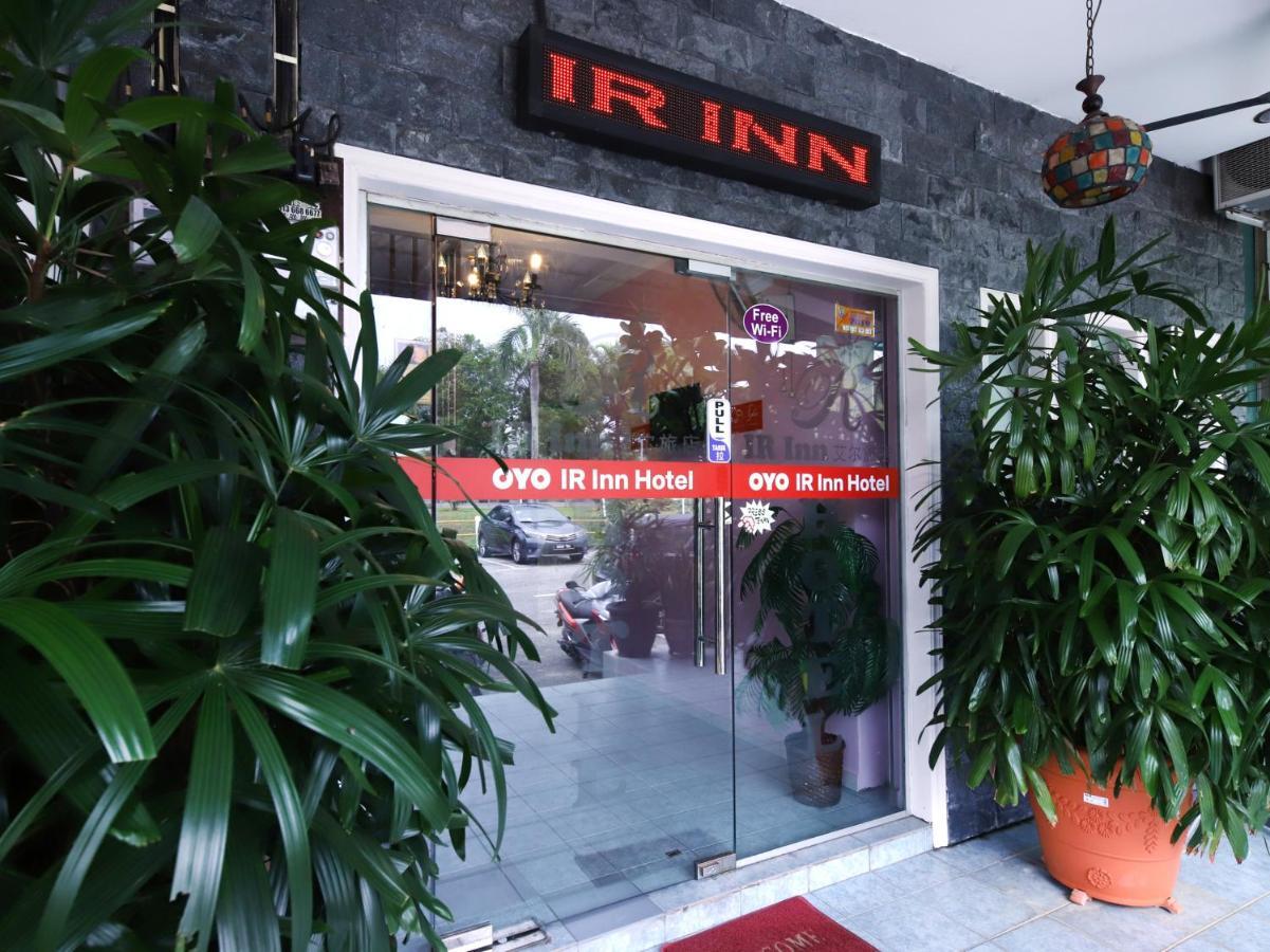 Oyo 1125 Ir Inn Hotel Скудай Екстер'єр фото