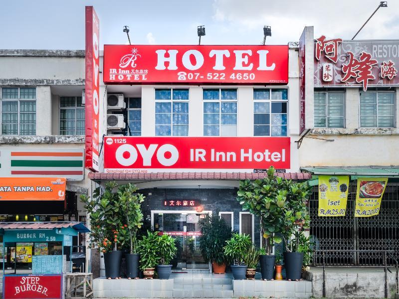Oyo 1125 Ir Inn Hotel Скудай Екстер'єр фото